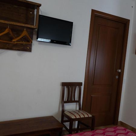 B&B 4 Stagioni Dattilo Bagian luar foto