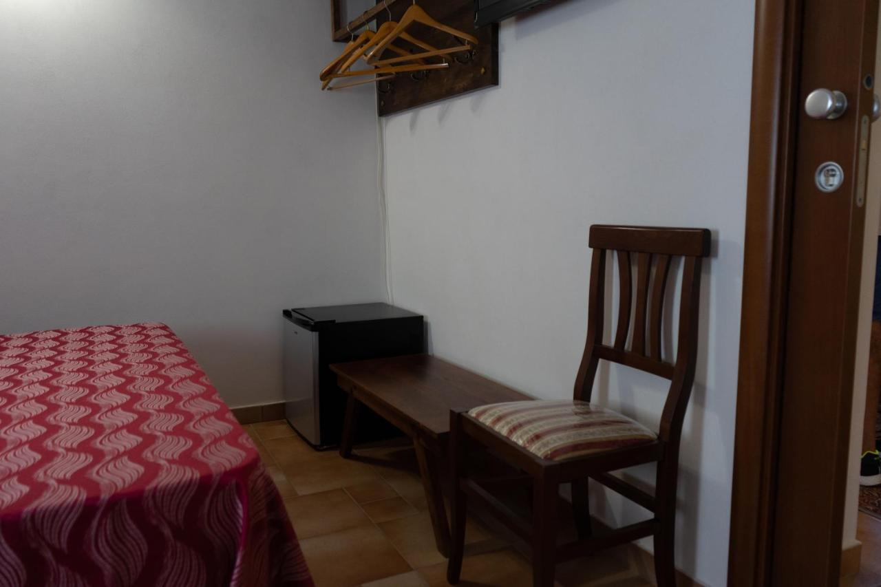 B&B 4 Stagioni Dattilo Bagian luar foto