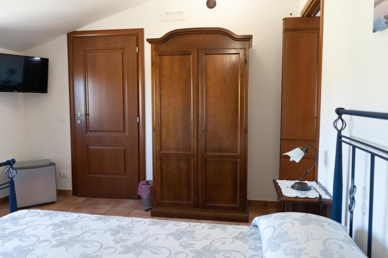 B&B 4 Stagioni Dattilo Bagian luar foto