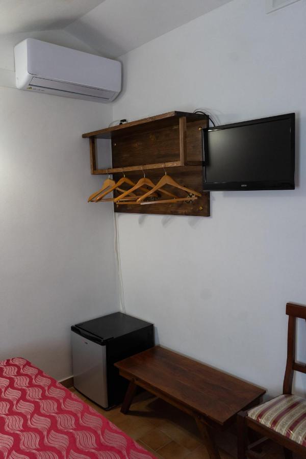 B&B 4 Stagioni Dattilo Bagian luar foto