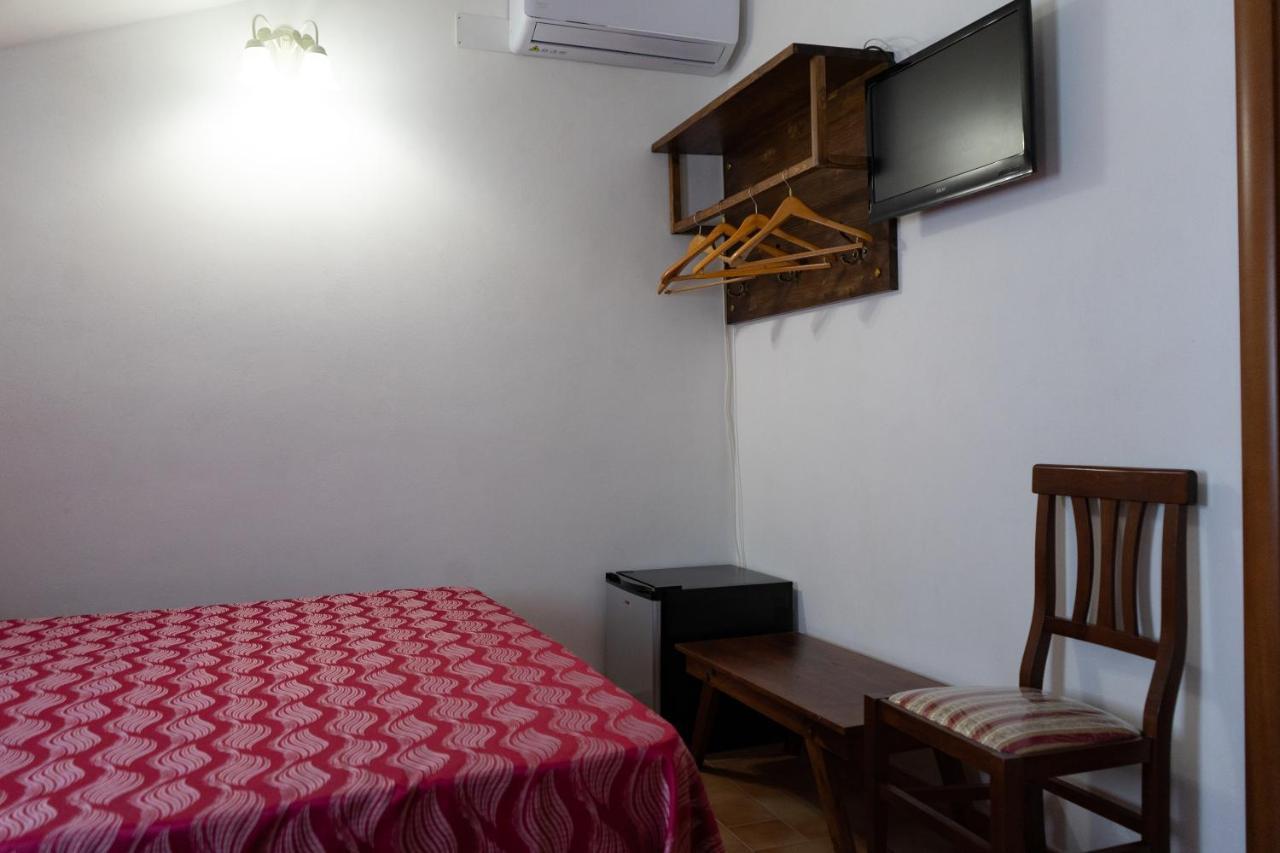 B&B 4 Stagioni Dattilo Bagian luar foto