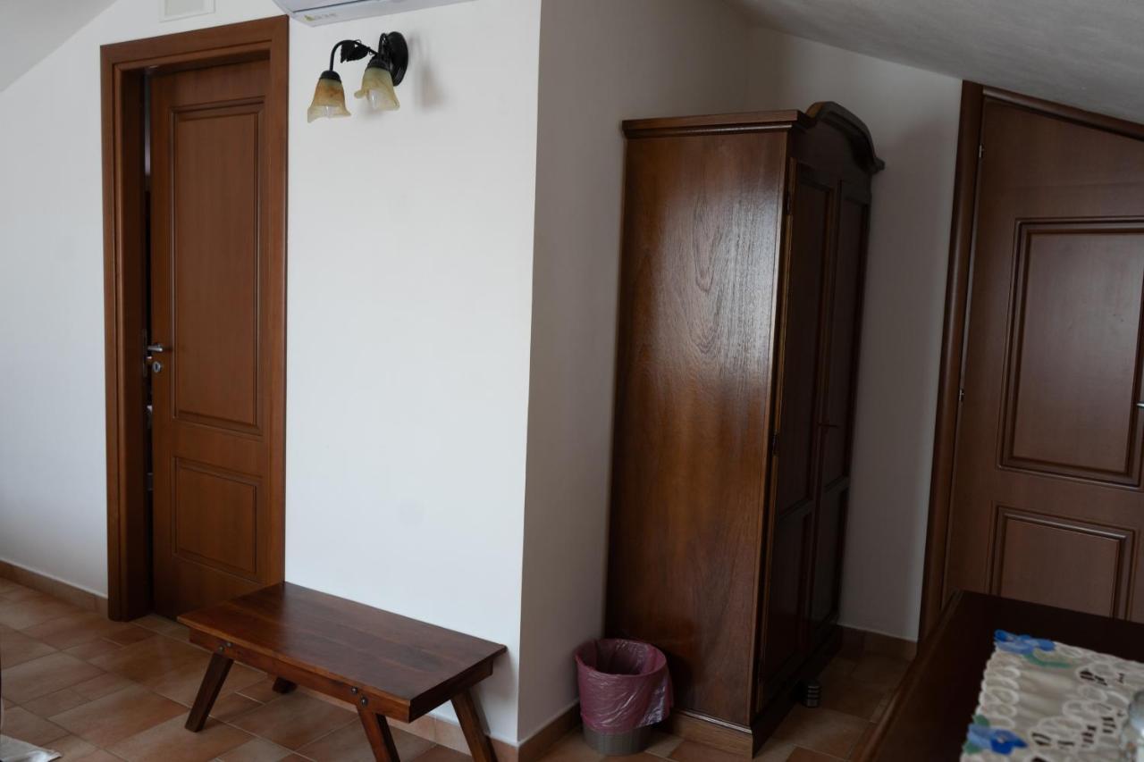 B&B 4 Stagioni Dattilo Bagian luar foto